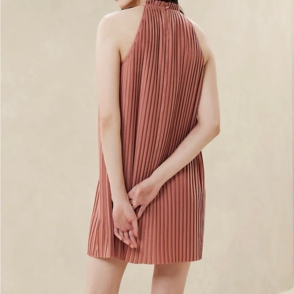 Banana Republic Halter Dress NWT - Picture 2 of 6